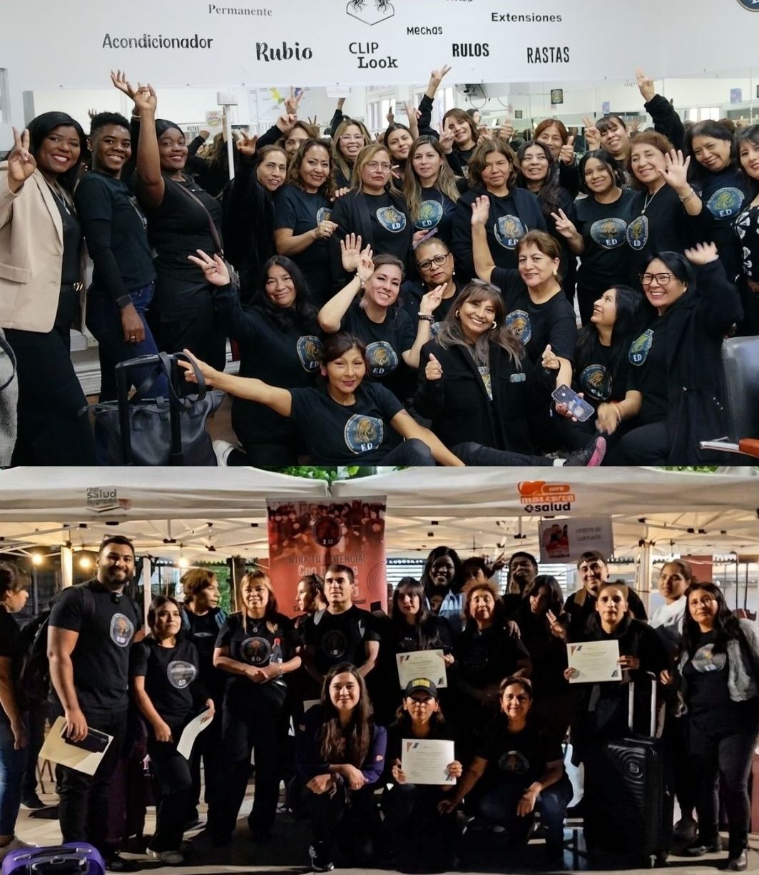 Egresados del Instituto EyD con sus certificados